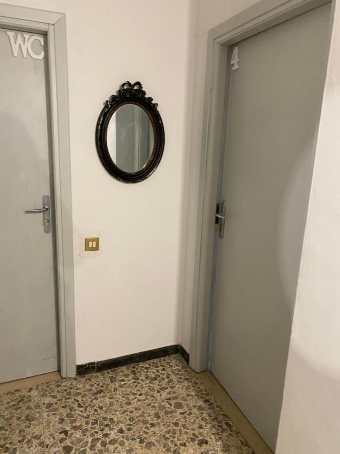 Live In Pisa - 250M Dalla Stazione Centrale Di Pisa Hotel Buitenkant foto